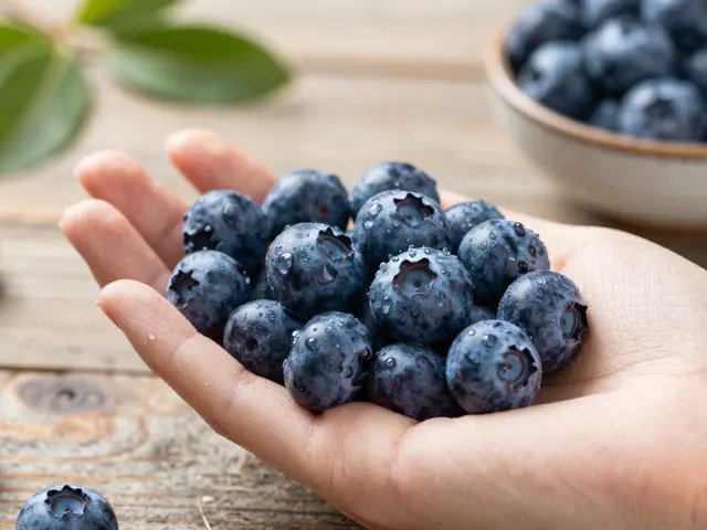 The Health Benefits of Blueberries: Small but Powerful